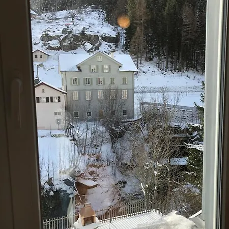 Alpine Haus Apartment Goschenen Exterior photo